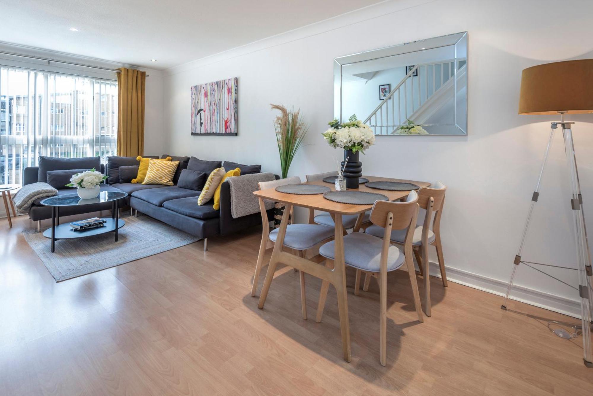 2 Bed Town House With Garden In Hackney, Appartamento