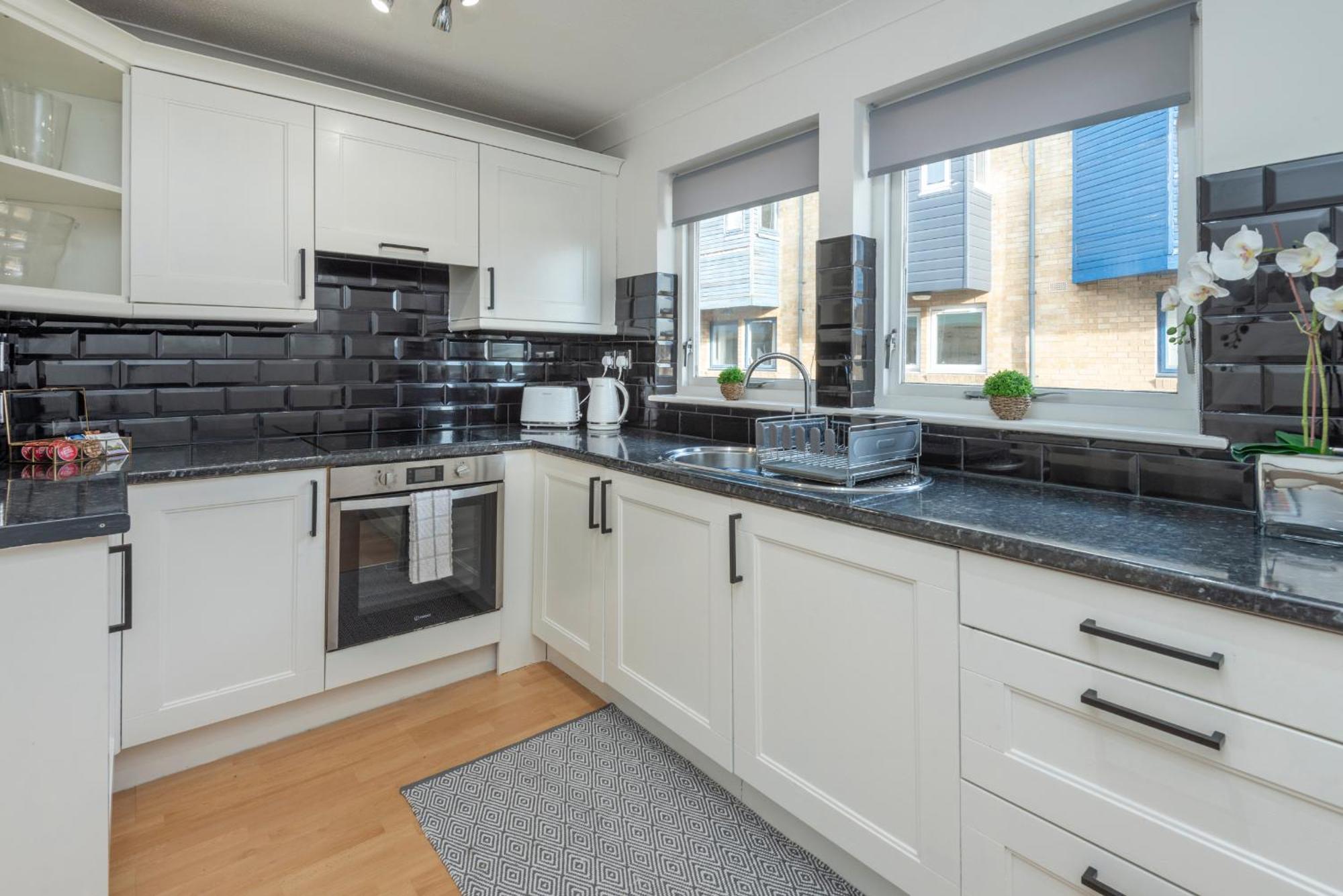 2 Bed Town House With Garden In Hackney, Appartamento Londra